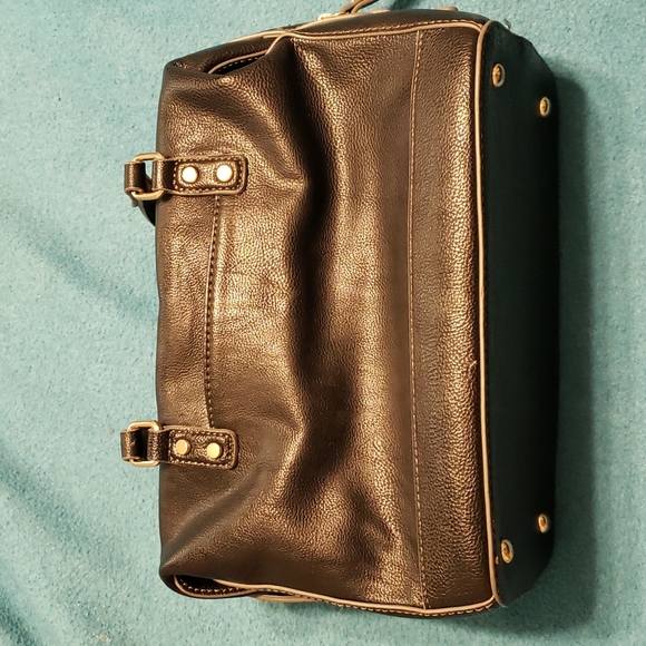 Nine West Bag with Wristlet - Picture 7 of 10